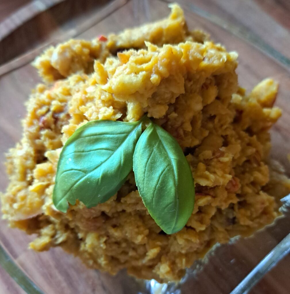 Dattel-Curry-Aufstrich